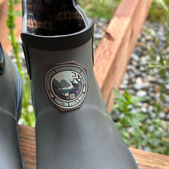 Pendleton Olympic National Park Chelsea Premium Rubber Boot Smoke Women's Size 9 - Picture 7 of 9